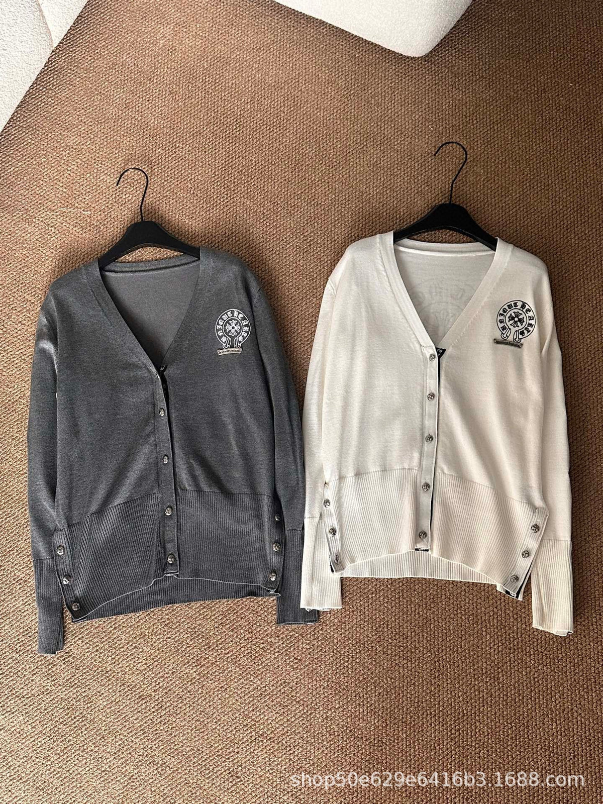 Chrome Hearts Knitted Long-Sleeved Single-Brebreasted V-neck Cardigan Sweater